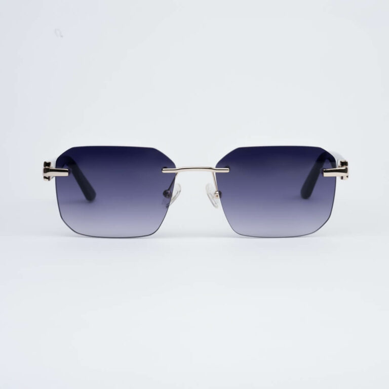 Essilor012121-color2