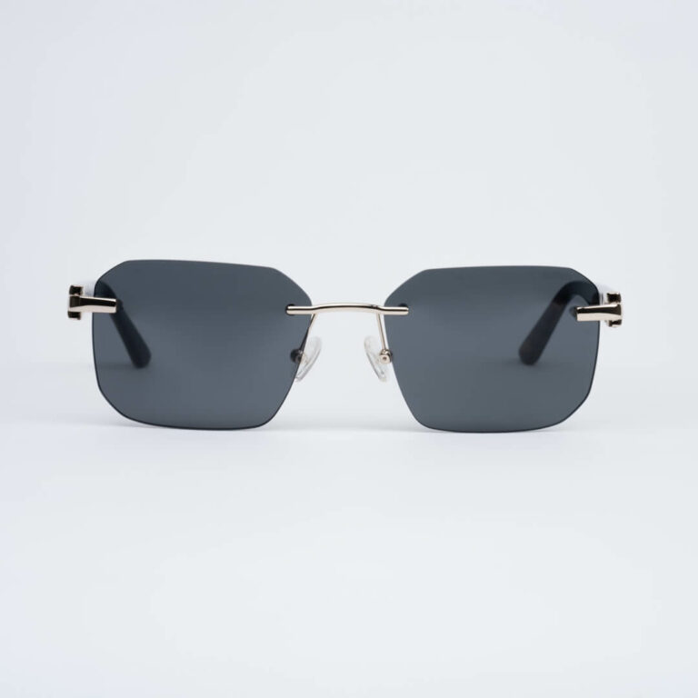 Essilor012121-color3